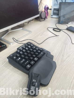 1 handed keyboard, mouse and converter